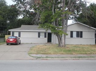 2506 S Fielder Rd, Arlington, TX 76015