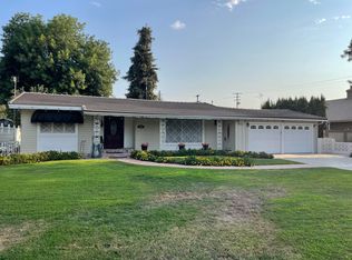 316 E Estate Dr, Tulare, CA 93274