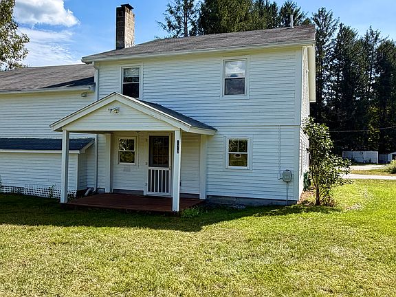 3rd image of 170 Robin Hill Rd