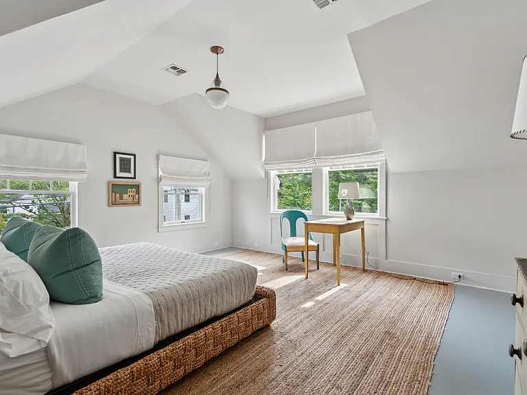 63 Glover St — Photo 19