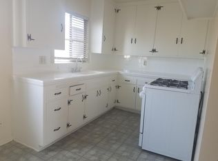 7228 Alabama Ave APT 8, Canoga Park, CA 91303