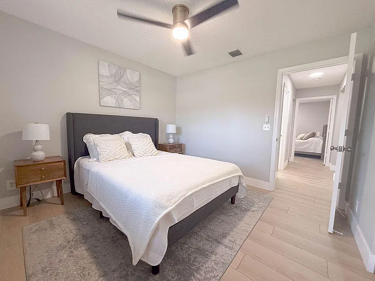 14010 Aster Ave — Photo 31