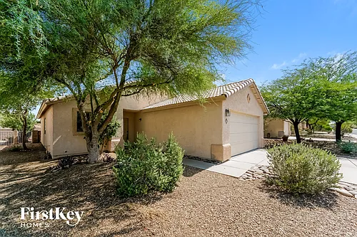 2530 W Cezanne Cir Photo 1