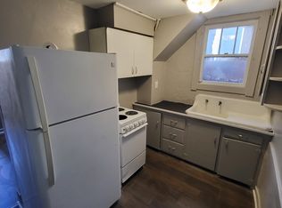 840 N Kansas Ave #BASEMENT, Hastings, NE 68901