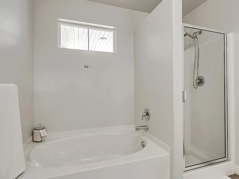 8136 S 5910 W — Photo 17