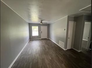 305 E Walnut Ave #15406282, Crestview, FL 32539