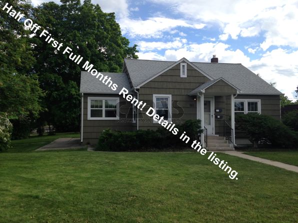 141 Hastings Ave #1/2