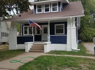 515 N 7th St, Chariton, IA 50049