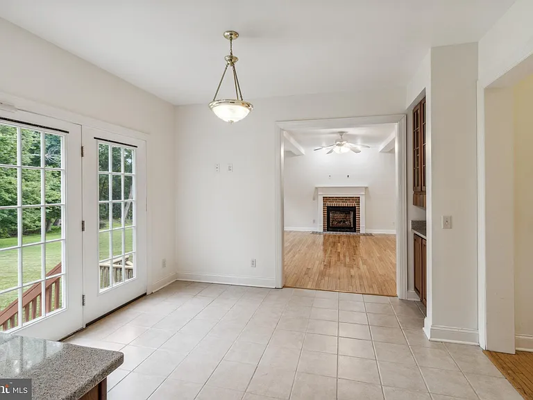 9818 Lyons Mill Rd — Photo 15