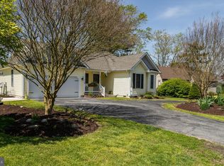 741 Hickman Dr, Ocean View, DE 19970