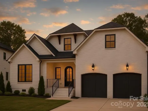 6020 Camile Ct, Charlotte, NC 28226