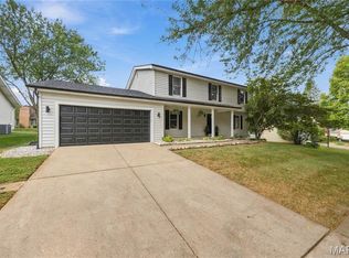 2952 N Kristopher Bend Ct, Saint Charles, MO 63303