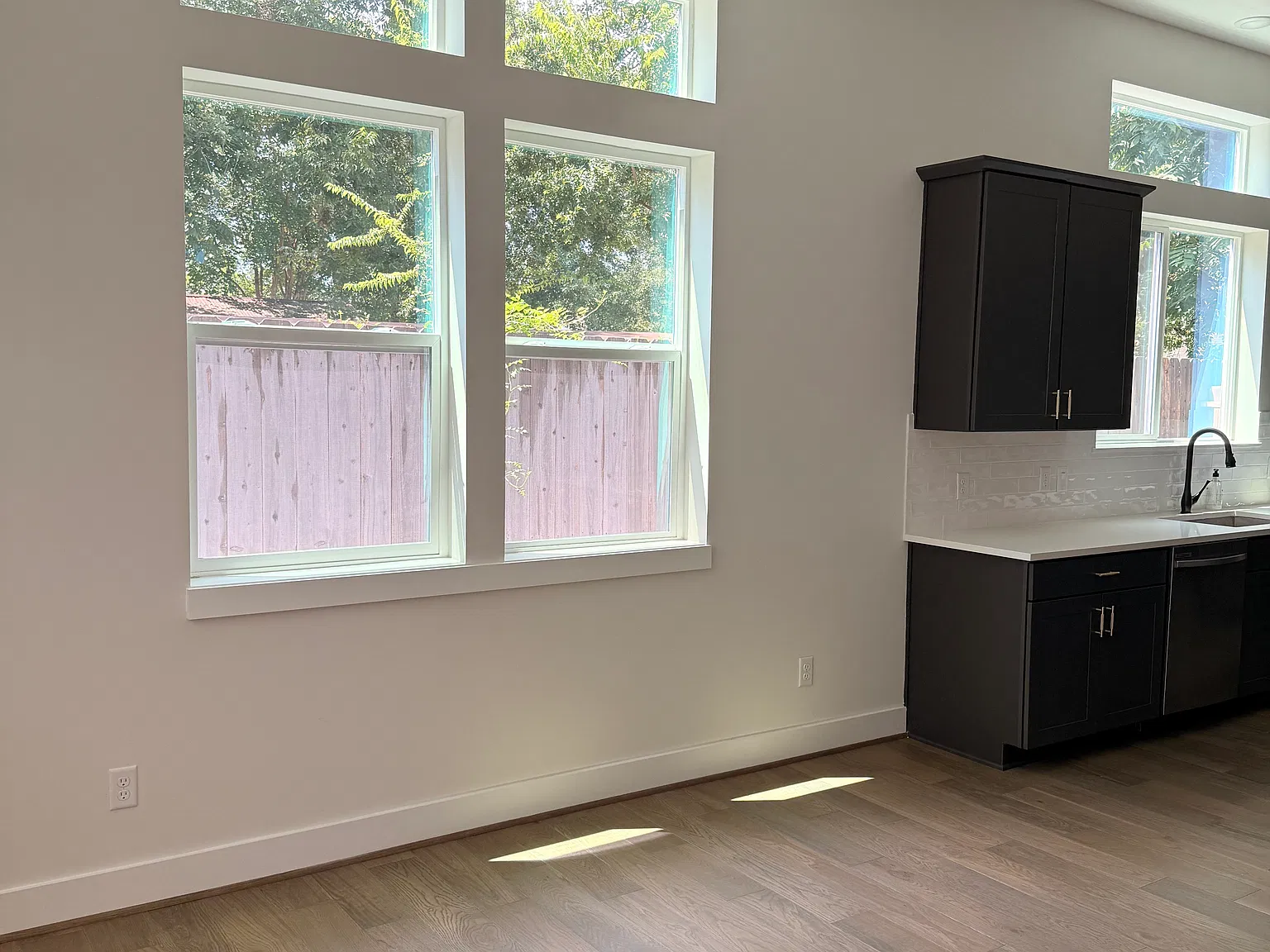 3 bed, 2.5 bath, 2040 sqft, $2,750 — Photo 4
