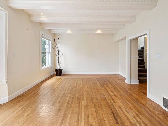 3rd image of 1264 Sacramento St #1
