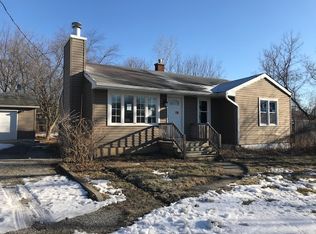 12286 W York House Rd, Beach Park, IL 60087