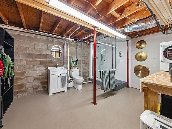 81st image of this home
