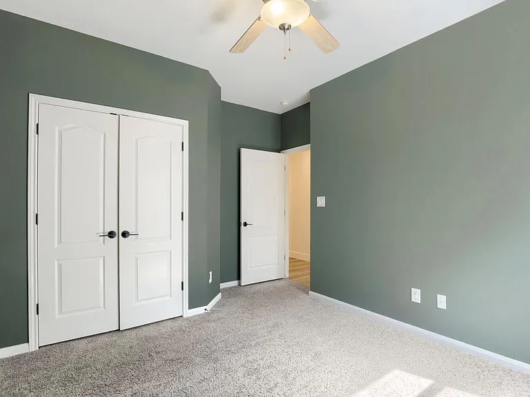 13620 Glen Mark Dr — Photo 18