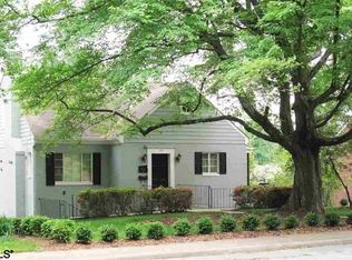 722 Park St, Charlottesville, VA 22902
