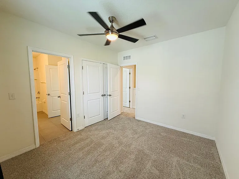 2856 Suncoast Blend Dr — Photo 32