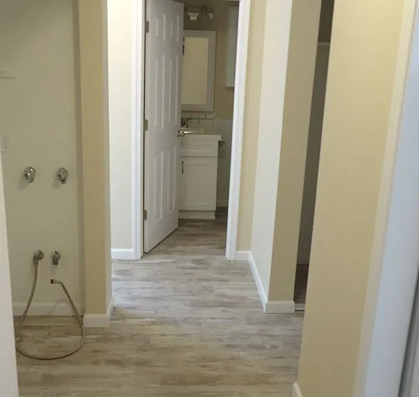 Glenview West Apartments — Photo 44
