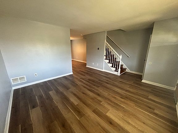 5th image of 7723 Charlesmont Rd