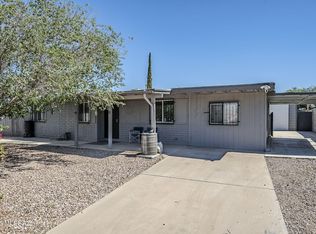 7042 E 42nd St, Tucson, AZ 85730