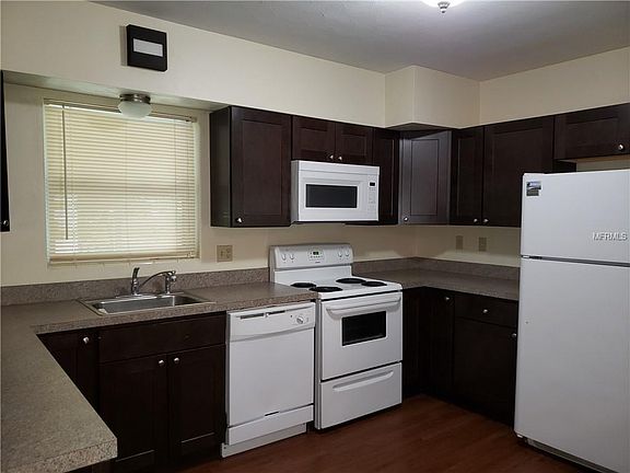5th image of 1707 Lombardy Dr