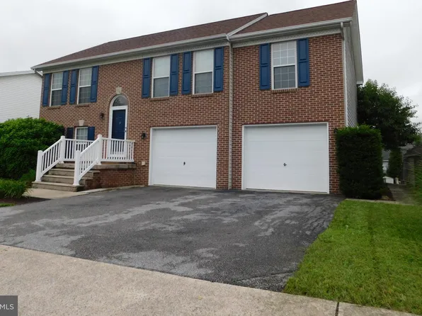 158 S Phillips Ave, Waynesboro, PA 17268