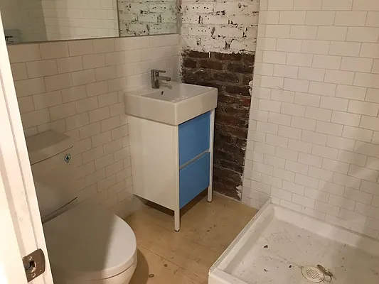 Rented by Premier Metro Realty Corp | media 6