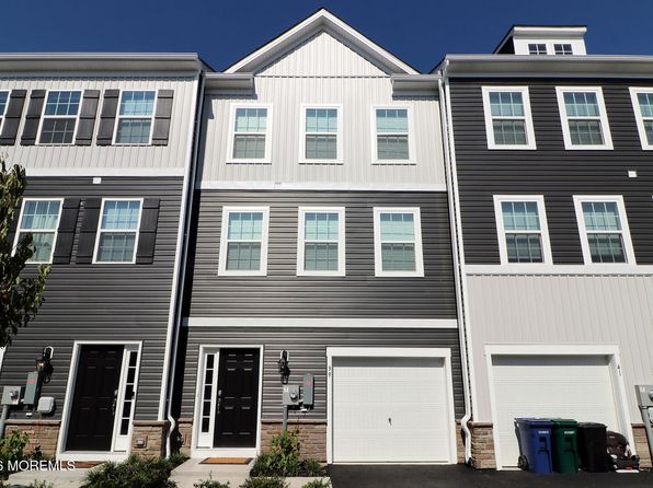 39 Baybreeze Dr