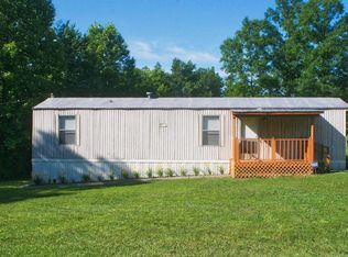 1073 Maynard Dr, Grimsley, TN 38565