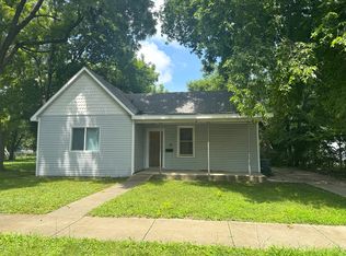 610 E Columbia Ave, Champaign, IL