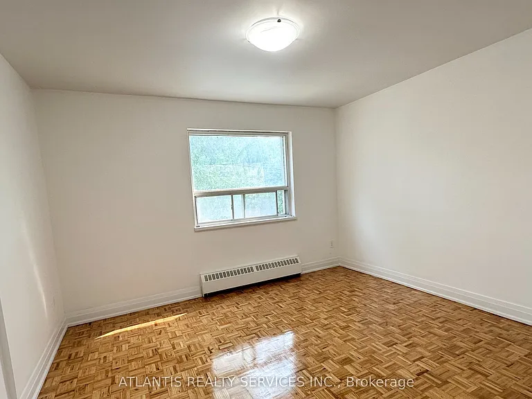 50 East St #305 — Photo 4