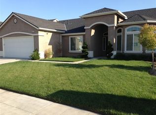 6555 E Andrews Ave, Fresno, CA