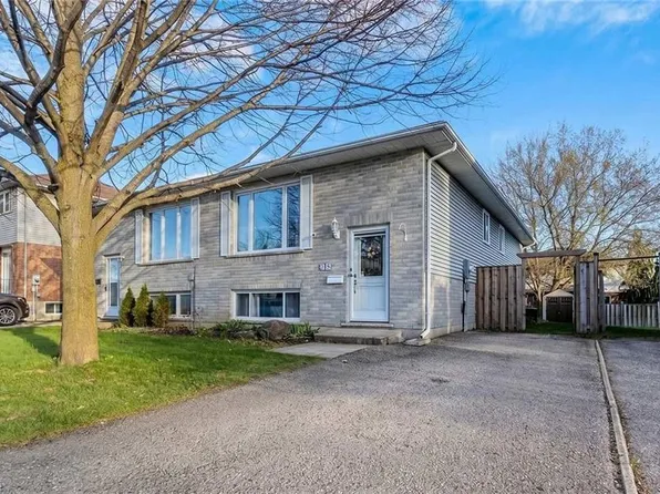 1132 Pearson Dr, Woodstock, ON N4S 8V2