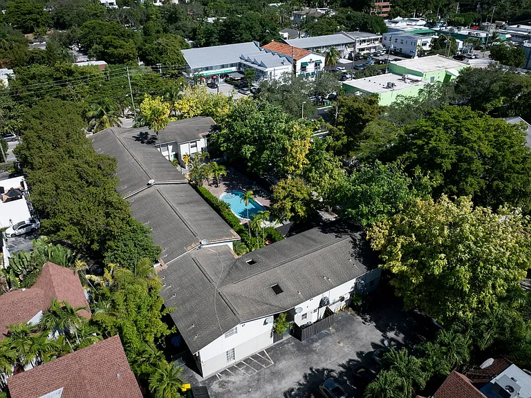 2900 Bird Ave — Photo 23