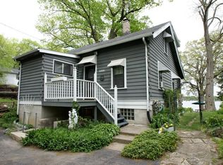 6801 N Tichigan Rd, Waterford, WI 53185