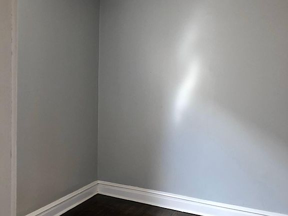 5th image of 4312 W Schubert Ave #2
