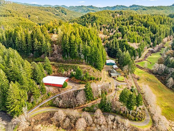 3rd image of 7470 Maple Creek Rd