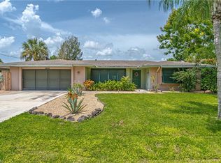 1281 Kensington St, Pt Charlotte, FL 33952