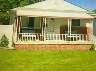 12656 Hipp St, Taylor, MI 48180