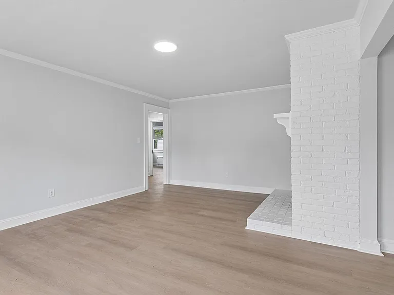 19 Magnolia Pl — Photo 6