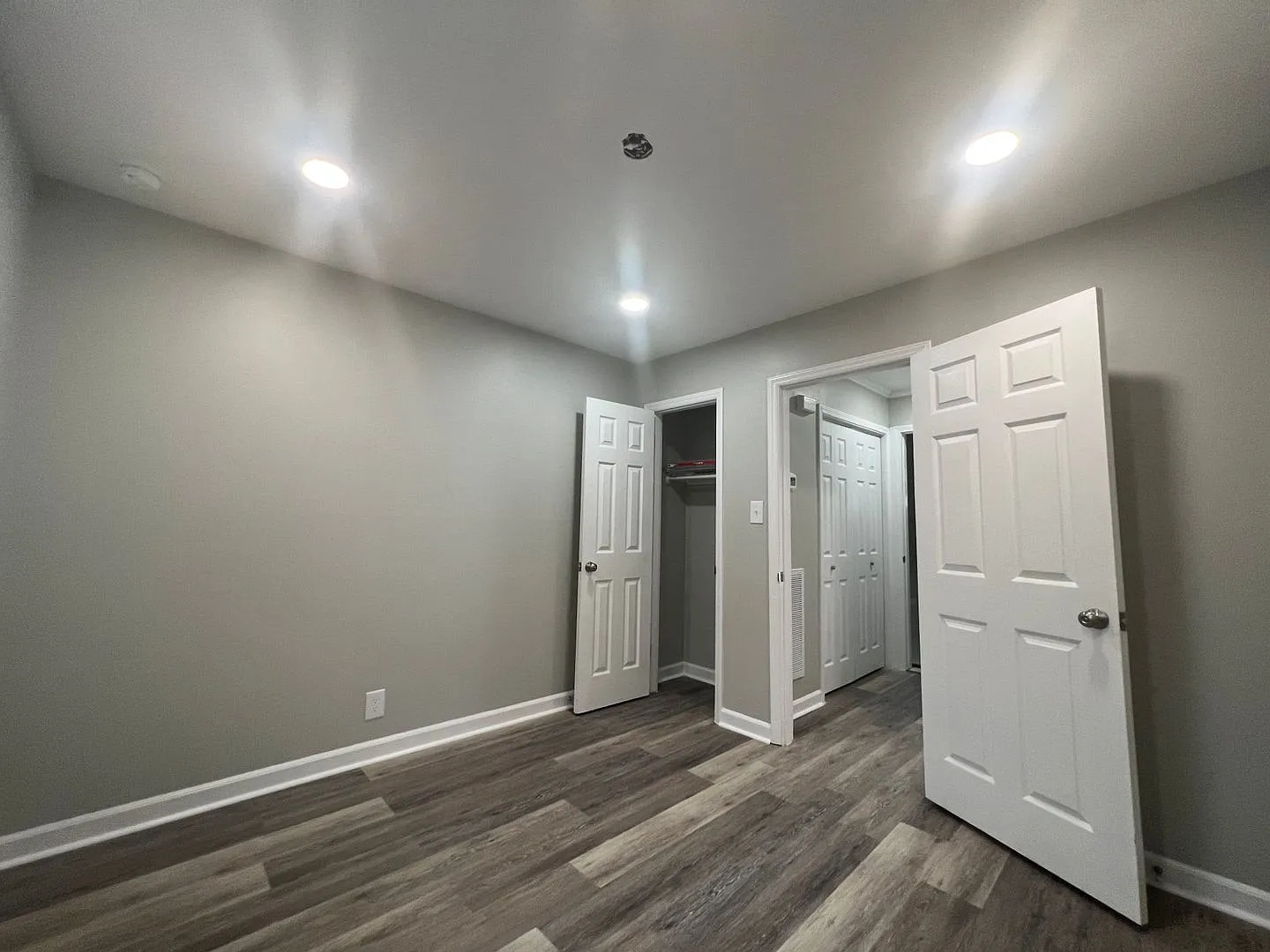 Millenial Apartments — Photo 4