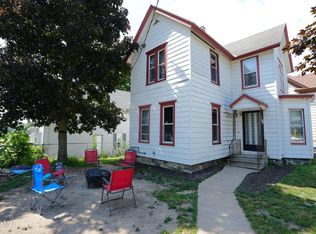 93 Forest St, Gloversville, NY 12078