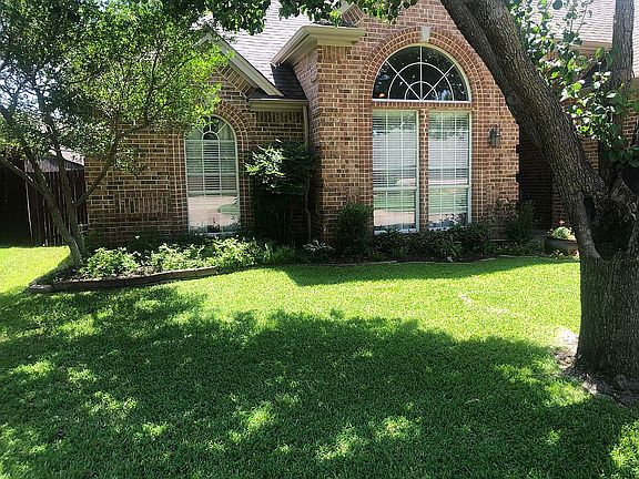 4th image of 8420 Baywood Dr