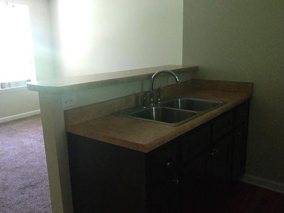 4th image of 4827 Anhinga Ln #B
