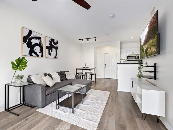 1801 E Katella Ave APT 3065, Anaheim, CA 92805