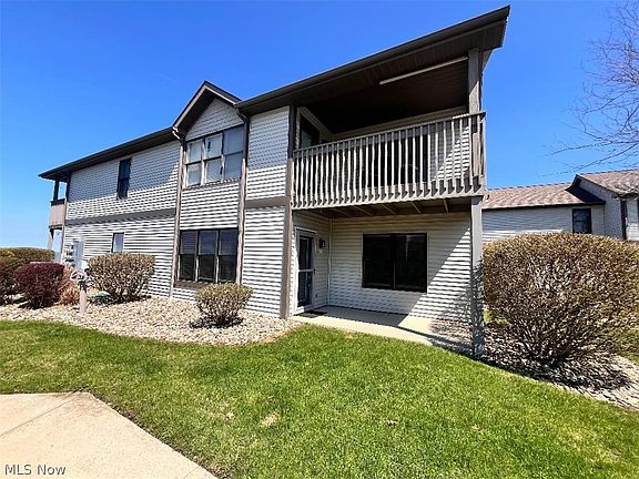 2nd image of 5237 Lake Rd W APT 1011