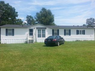 307 Ball Ln, Huger, SC 29450