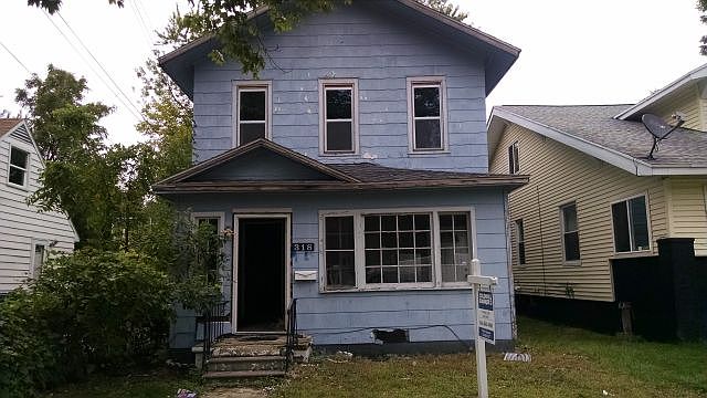 1st image of 318 Amity Ave